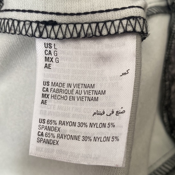 INC International Concepts Snake Print Legging Pant - Picture 3 of 3